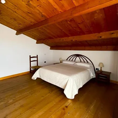 La Tinaia * Magomadas